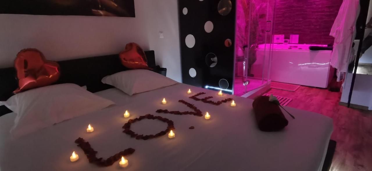 Privatif Room, Le Hammam Et Bulles, Chez Nuits Chartraines Chartres